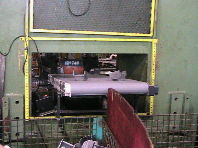 DynaCon conveyor with shape stampings.