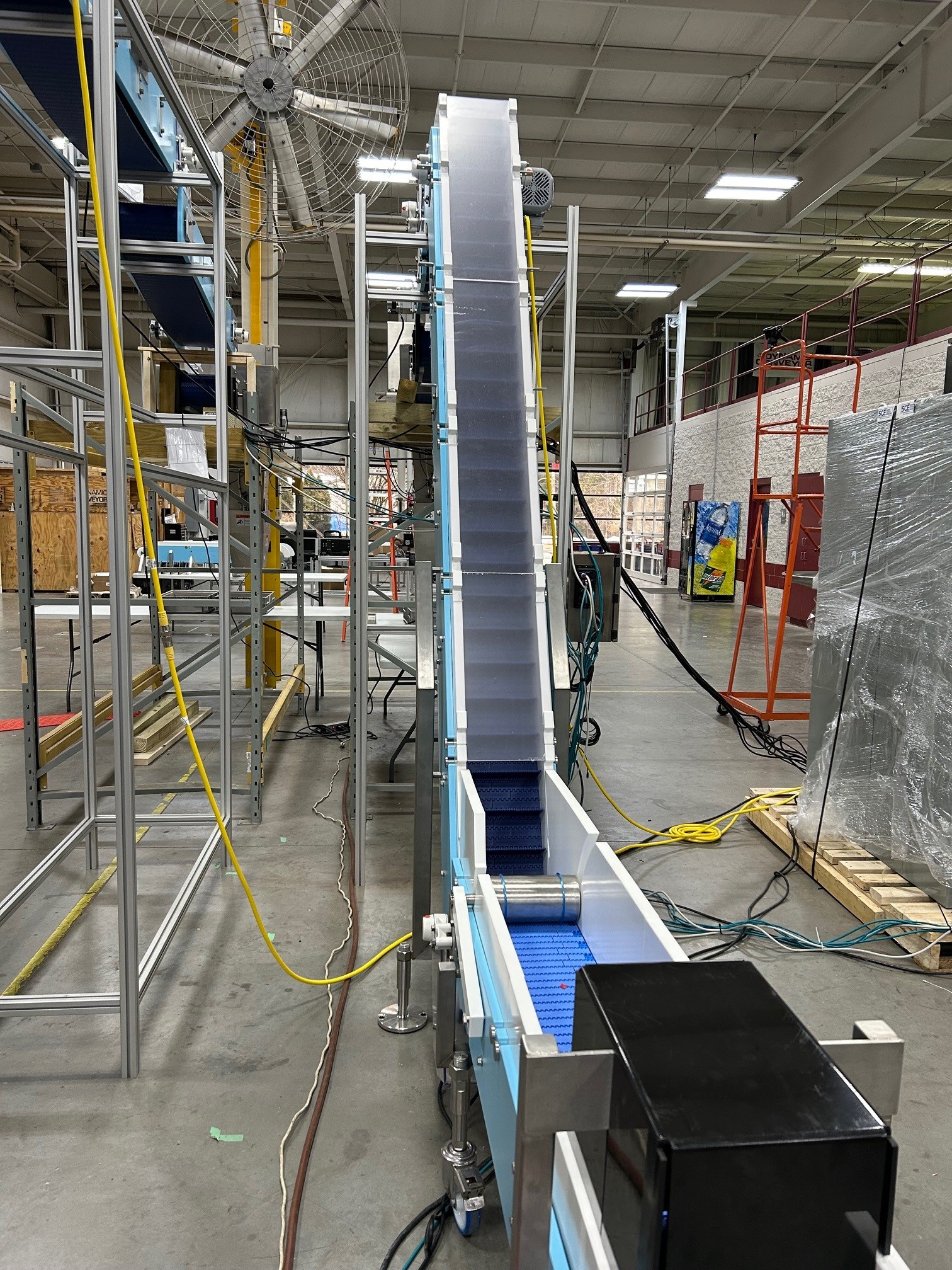 dynaclean sanitary conveyor line for food industry