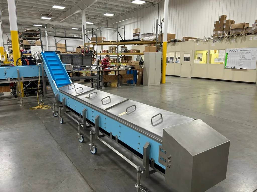 DynaClean Incline with Conveyors feeding Long Flat Incline