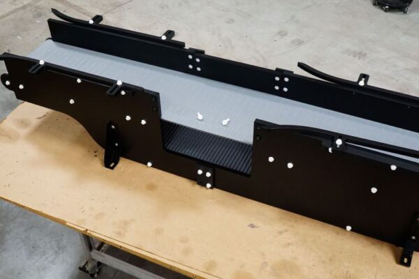 caustic-corrosive-resistant-conveyor