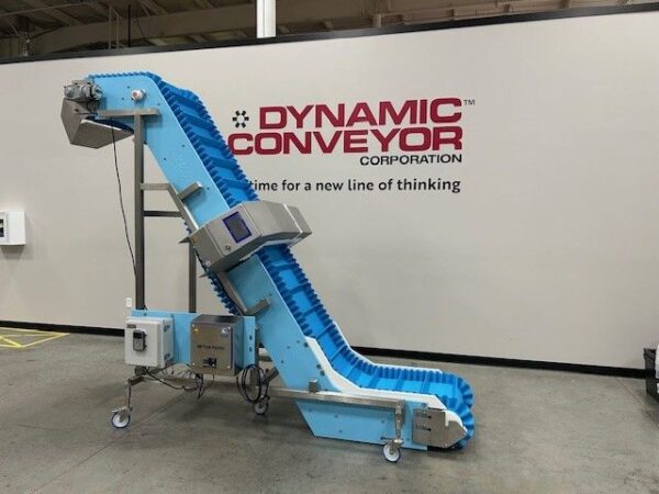 dynaclean-metal-detection2 metal free DynaClean conveyor with industrial metal detector installed above the conveyor belt