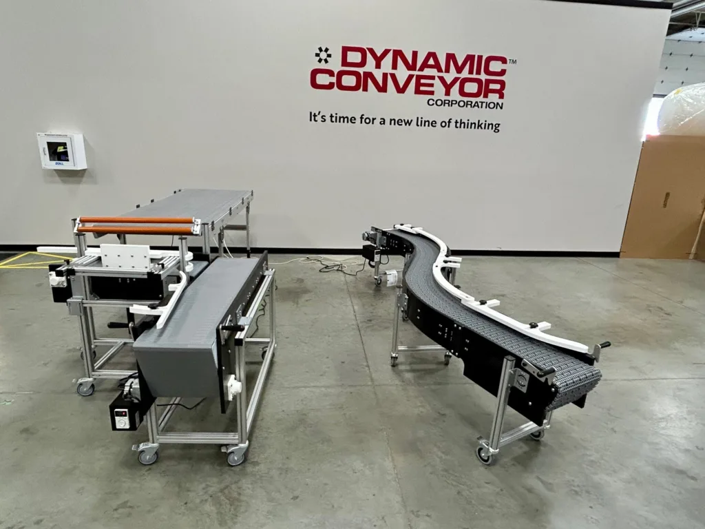Hybrid Accumulation for packages from Dynamic Conveyor