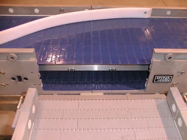 Tansfer Conveyor 1 close uo of inline merge transfer conveyor belt